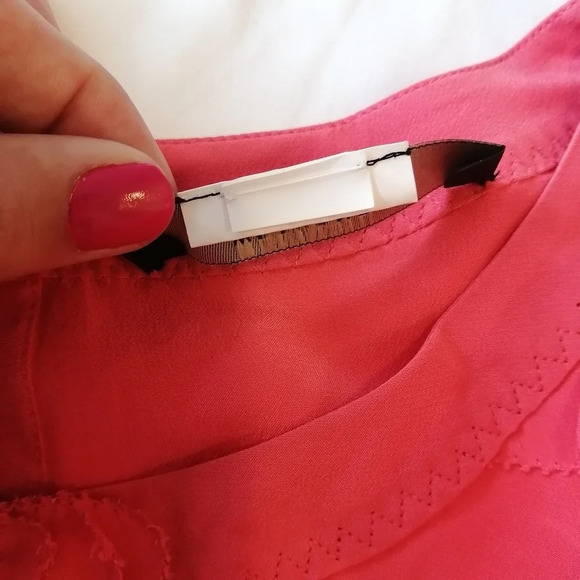 Weekend MaxMara Silk Ruffle Front Short Sleeve T-Shirt Blouse Pink Small - Picture 11 of 13